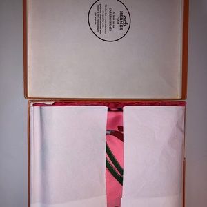 Hermès Silk Scarf: Raconte-moi Le Cheval